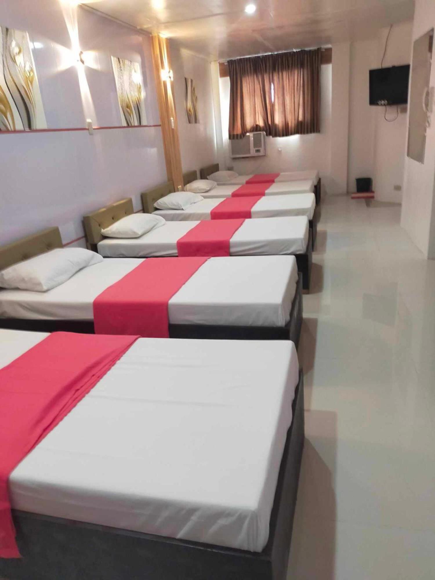 Auzone Inn Budget Hometel Daraga  Exterior photo